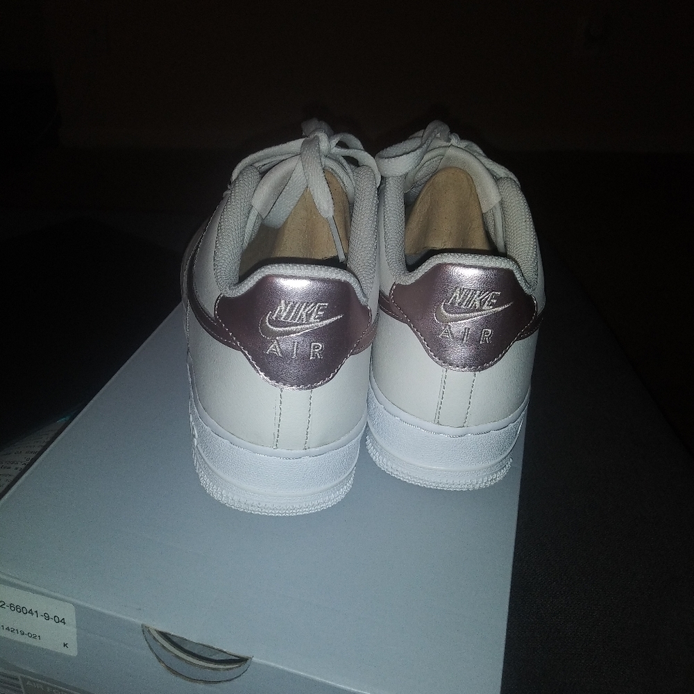 Nike Air Force 1